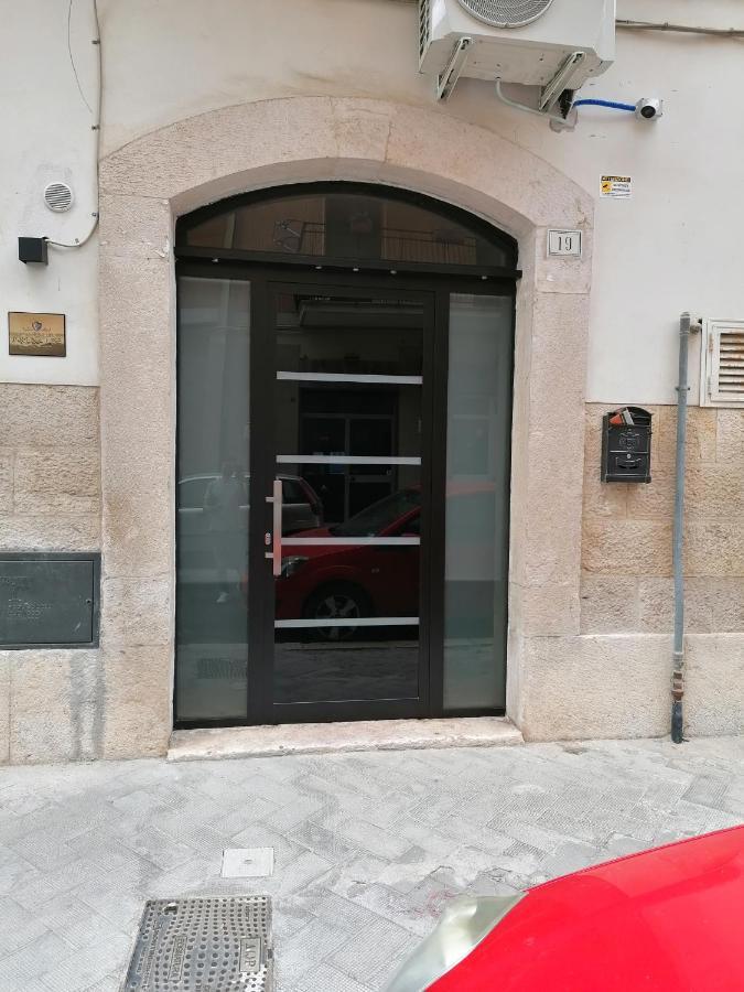 Bed and Breakfast La Dimora del Principe Trani Exterior foto
