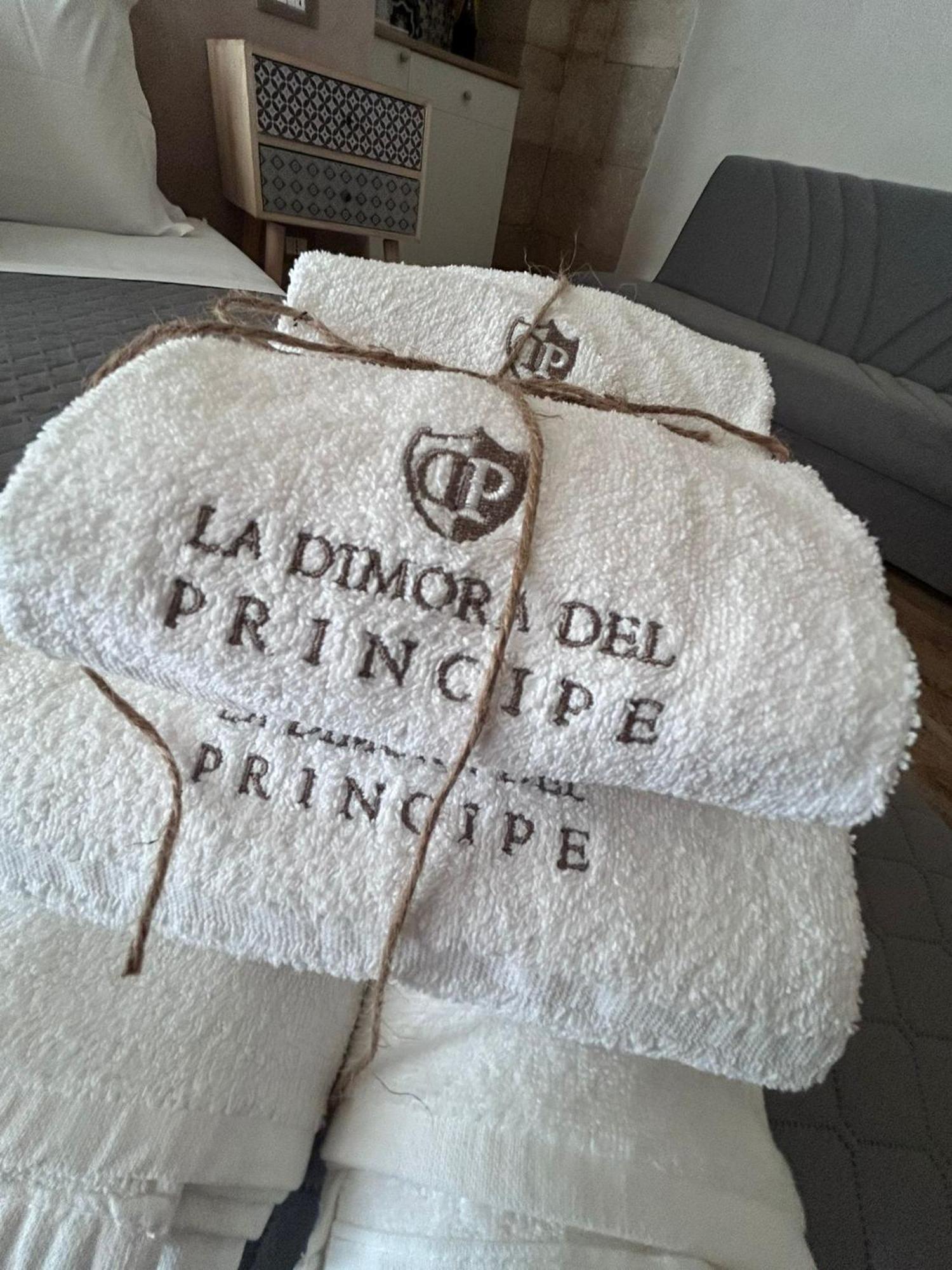 Bed and Breakfast La Dimora del Principe Trani Exterior foto
